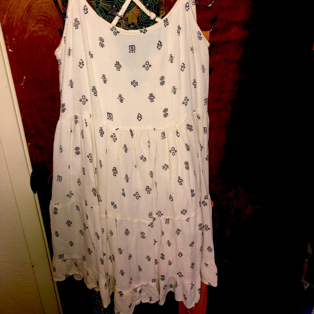 Super cute white surf girl pattern dress